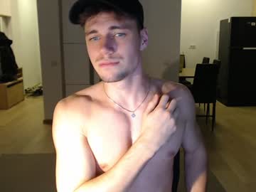 webcam man _alexanderwilliams live cam image #10861002