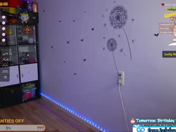 webcam girl veronikavonk live cam image #898836