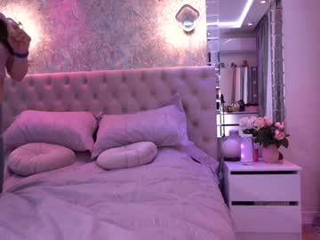 webcam girl sweety_rinushka_ live cam image #3838387