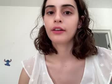 webcam girl wonderland_stia live cam image #10002571