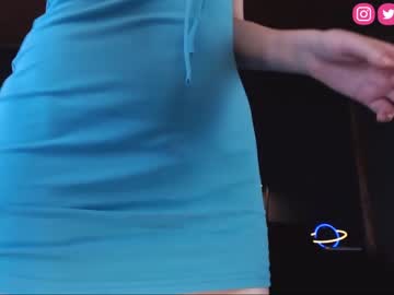 webcam girl uwuxo live cam image #5619842