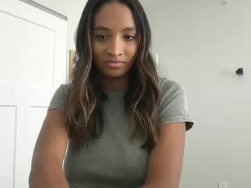 webcam girl therealgiana live cam image #11722541