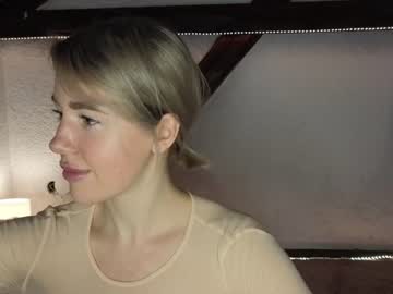 webcam girl tinayummy live cam image #6095795
