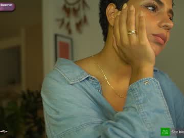 webcam girl arletnoa live cam image #731793