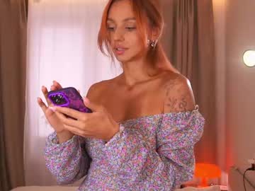 webcam girl artease live cam image #12855111
