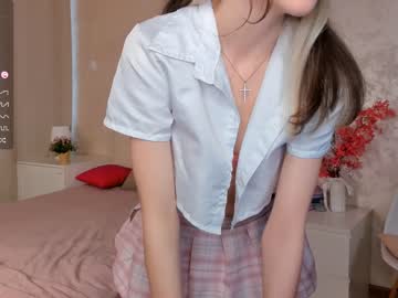 webcam girl keylalong live cam image #6830689