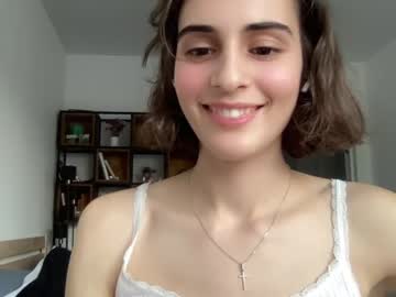 webcam girl wonderland_stia live cam image #7294997