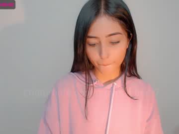 webcam girl gummy_bear7 live cam image #3160399