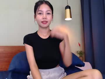 webcam girl hersheys_aran live cam image #4008924