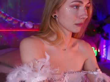webcam girl limy_fresh live cam image #11028849