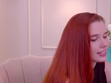webcam girl gwenbanks live cam image #9400115