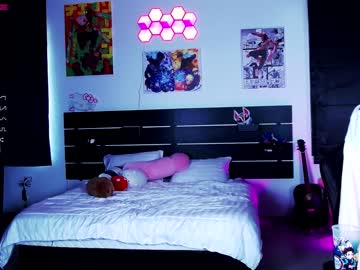 webcam girl madnessalise live cam image #6705630