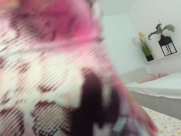 webcam girl ehotlovea live cam image #12776335