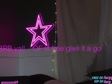 webcam girl lucy_gooosey live cam image #9628280
