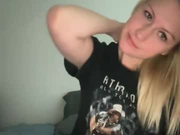 webcam girl smexxii93 live cam image #11667913