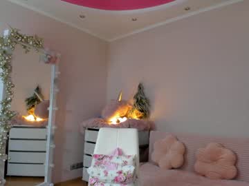 webcam girl krisztina_o live cam image #1500439