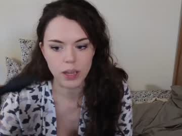 webcam girl charlotte1996 live cam image #8676083