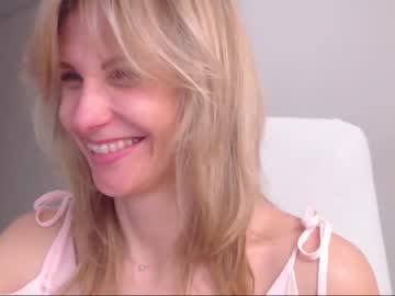 webcam girl lady_ada live cam image #621887