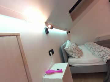 webcam girl ehotlovea live cam image #7566418