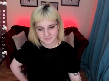 webcam girl yolandi_toit live cam image #2961424