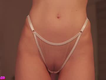 webcam girl angels_kiss live cam image #12977936