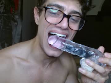 webcam man iblamedevan live cam image #9934954