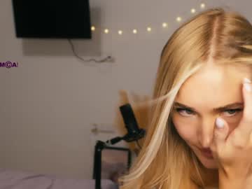 webcam girl beanco_ live cam image #10417951