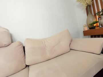 webcam girl ehotlovea live cam image #9915669