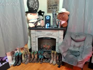 webcam girl murbears_world live cam image #3211546
