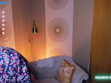 webcam girl happiness_call live cam image #5730458