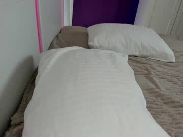 webcam girl alice_n_wooderland live cam image #2703753