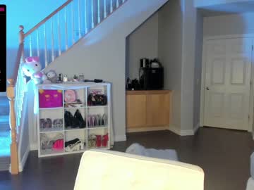 webcam girl daisydeville live cam image #3616359