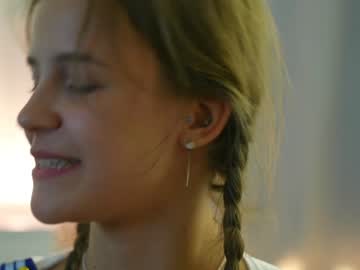 webcam girl eli_sun live cam image #7438623