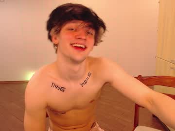 webcam man teddy_mode live cam image #34043