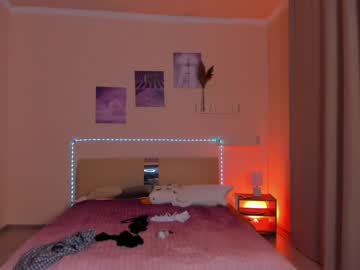 webcam girl amily_sunshine live cam image #4328060