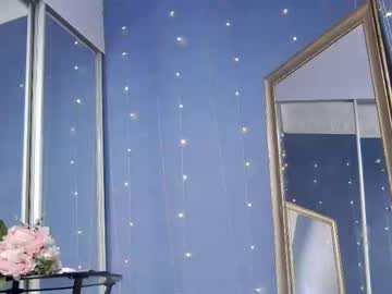 webcam girl kriskras__ live cam image #12817439