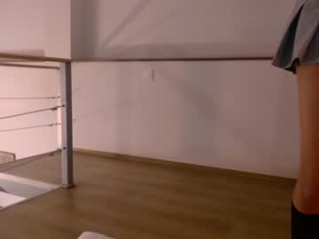 webcam girl bitter_moon live cam image #5313062