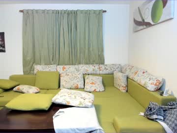 webcam girl zt0_ live cam image #8731125