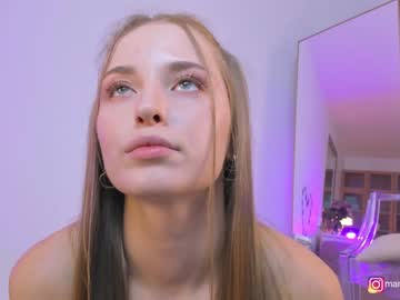 webcam girl mango_shake live cam image #2089669
