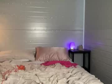 webcam girl millie333x live cam image #12507770
