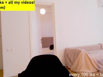 webcam girl lailatoks live cam image #8393425