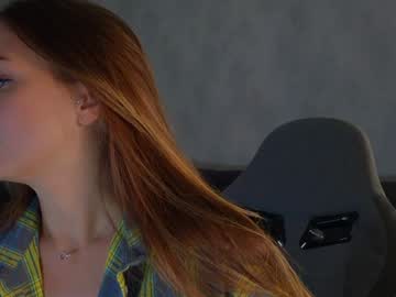 webcam girl tia__moon live cam image #11517655