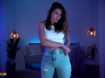 webcam girl provocatrixx live cam image #1956728