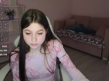 webcam girl kristy_wow live cam image #12213229