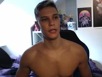 webcam man misterydragon live cam image #468179