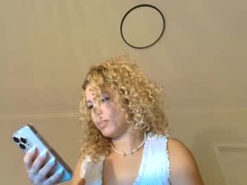 webcam girl theislandgirl live cam image #11769658