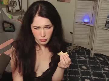 webcam girl evelynclaire live cam image #8067431