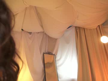 webcam girl sunny_maria live cam image #10603631