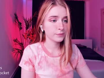 webcam girl pocketrocket_ live cam image #918959