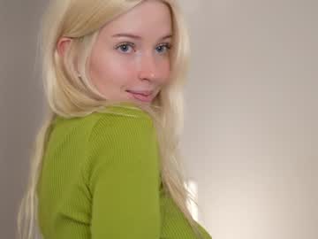 webcam girl my_stella live cam image #11086445